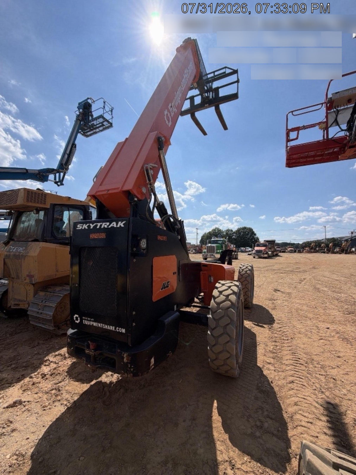 2023 SKYTRAK 8042