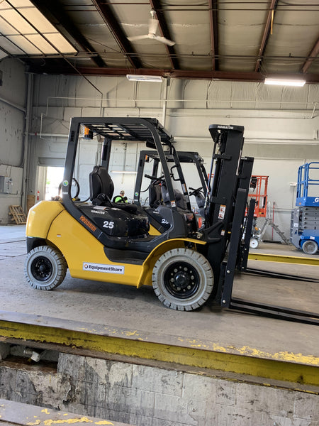 2022 KOMATSU FG25T-16