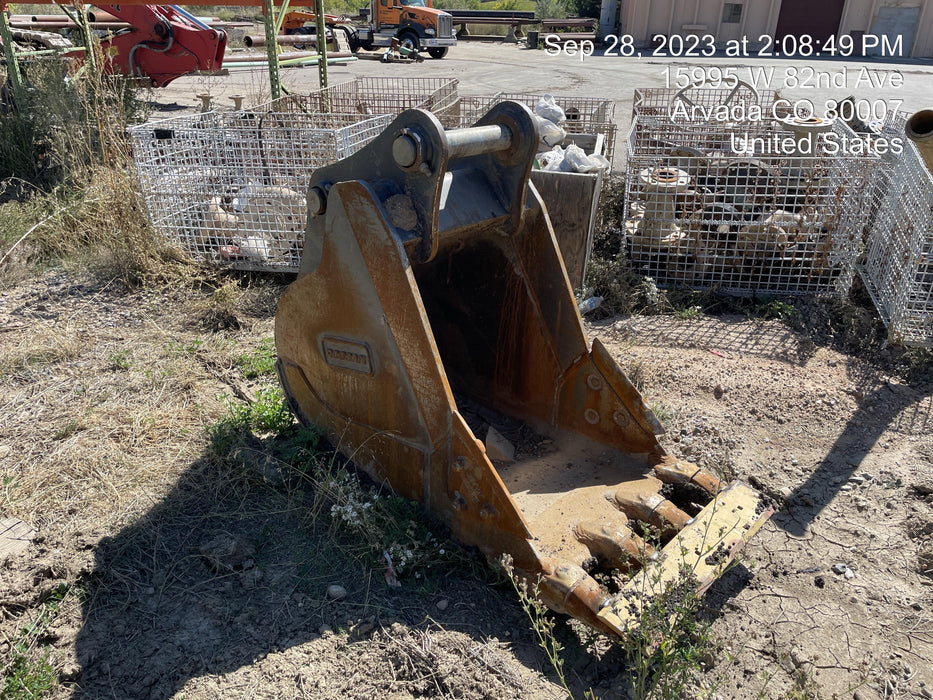 2019 DOOSAN 30" Excavator Bucket - Doosan