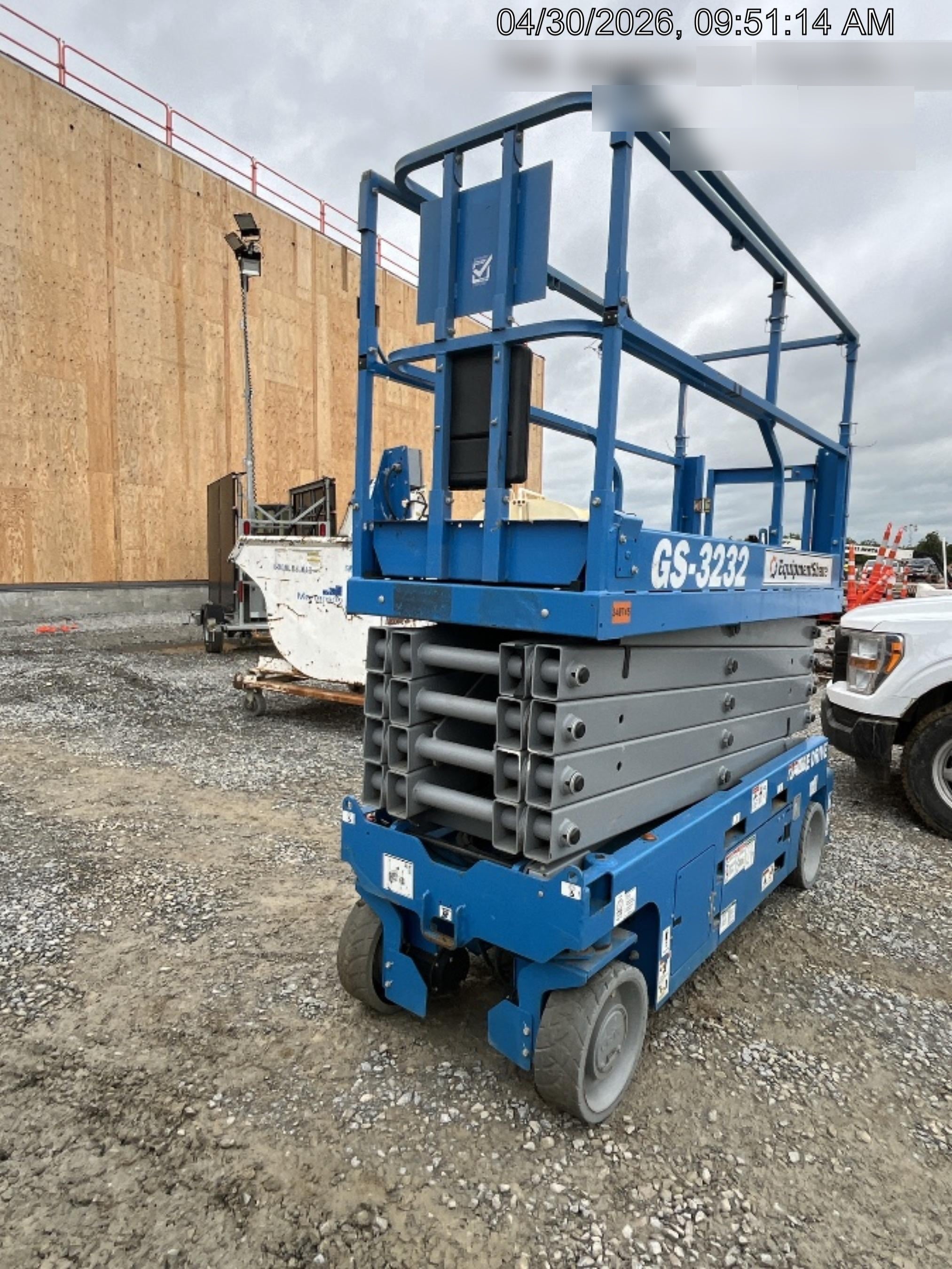 2023 GENIE GS-3232