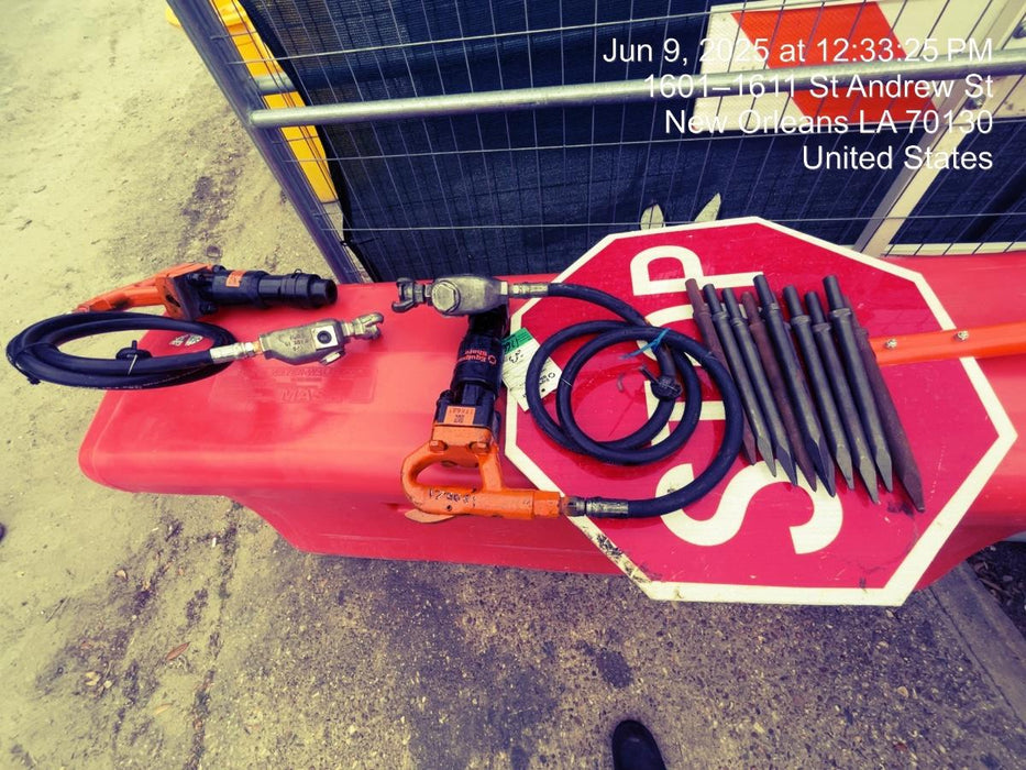 2021 MICHIGAN PNEUMATIC ES-CH3R-TRACKER