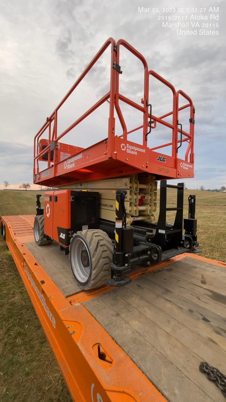 2022 JLG RT3369