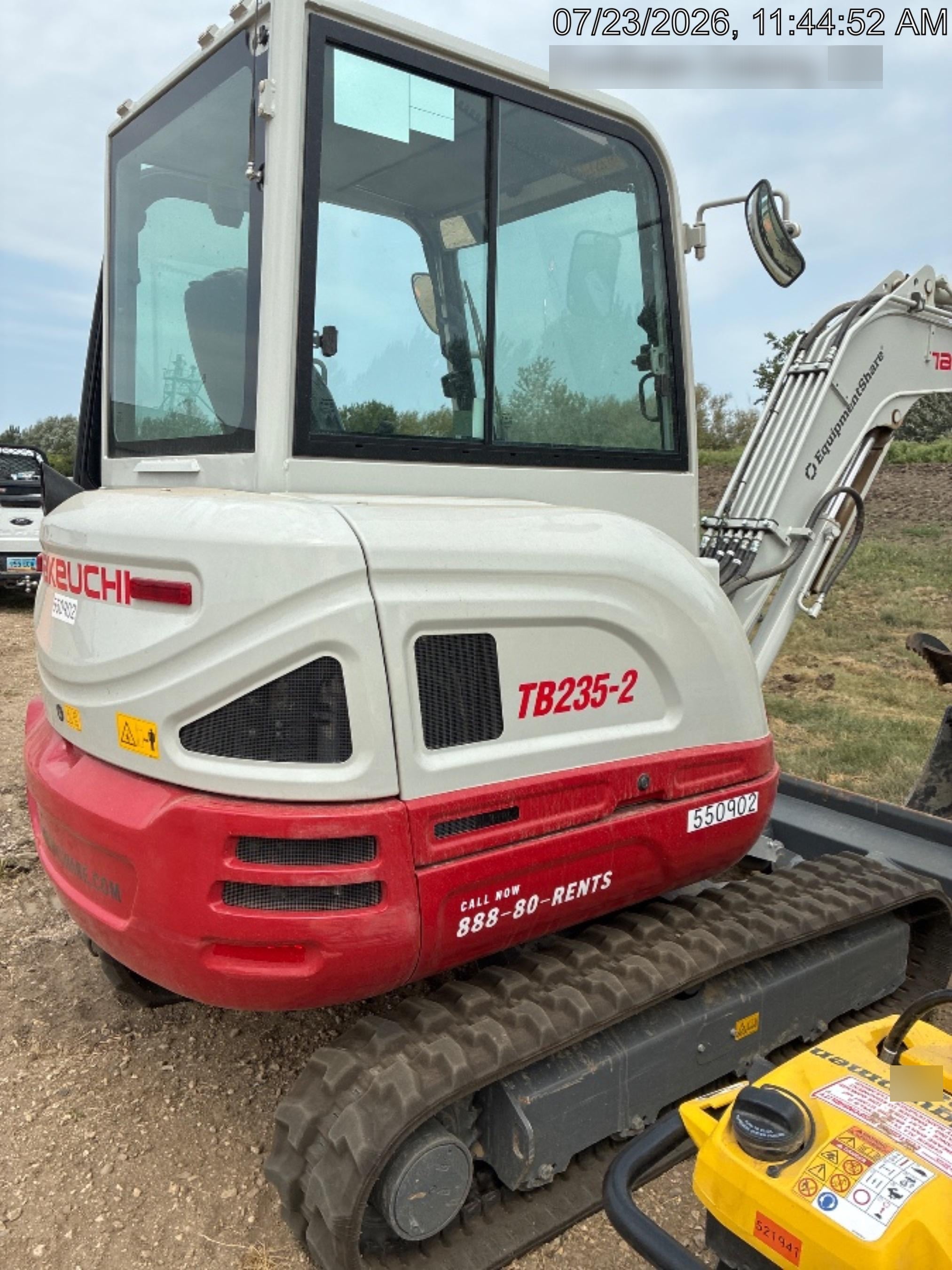 2025 TAKEUCHI TB235-2CR