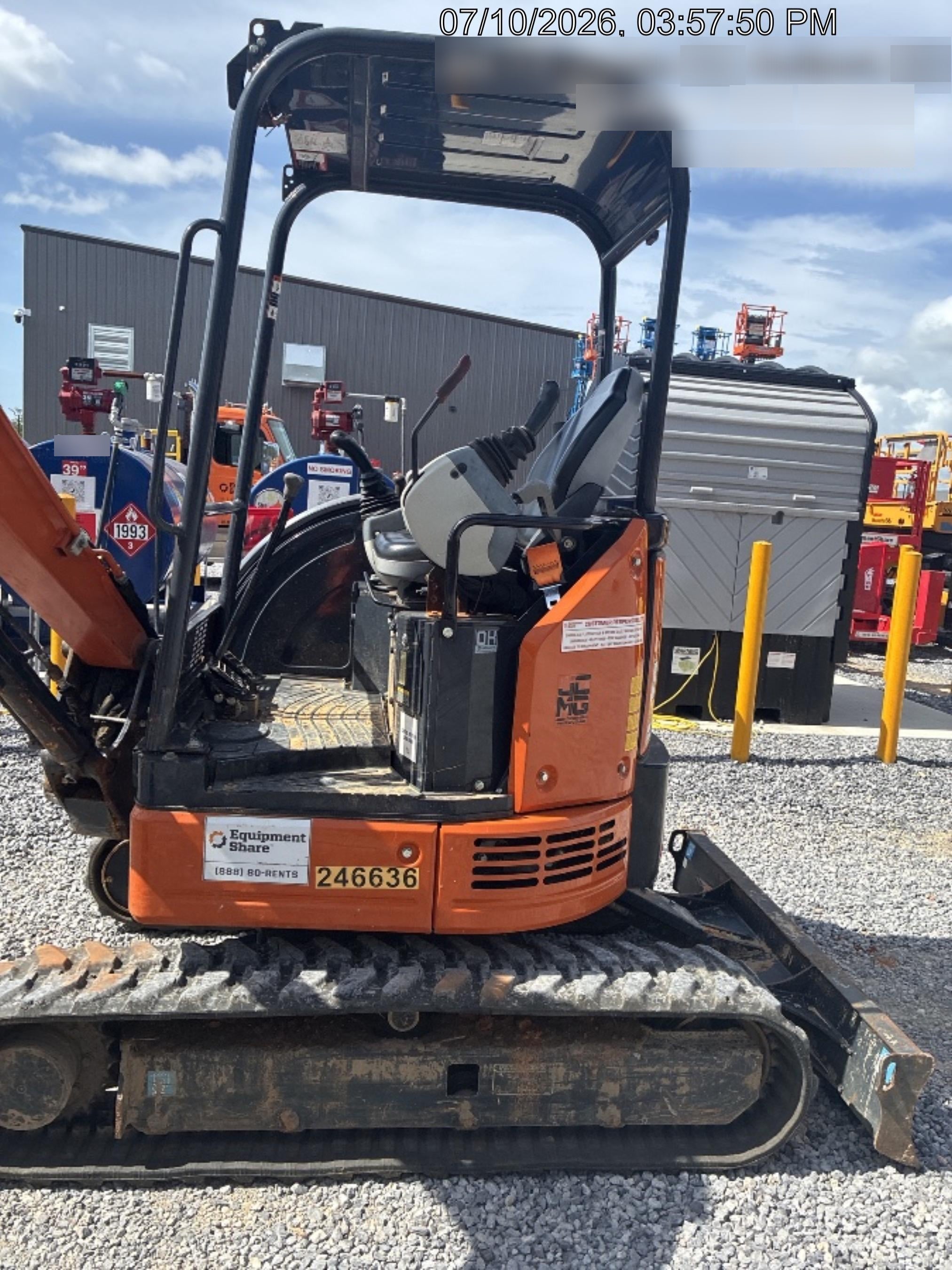 2022 HITACHI ZX26U-5N