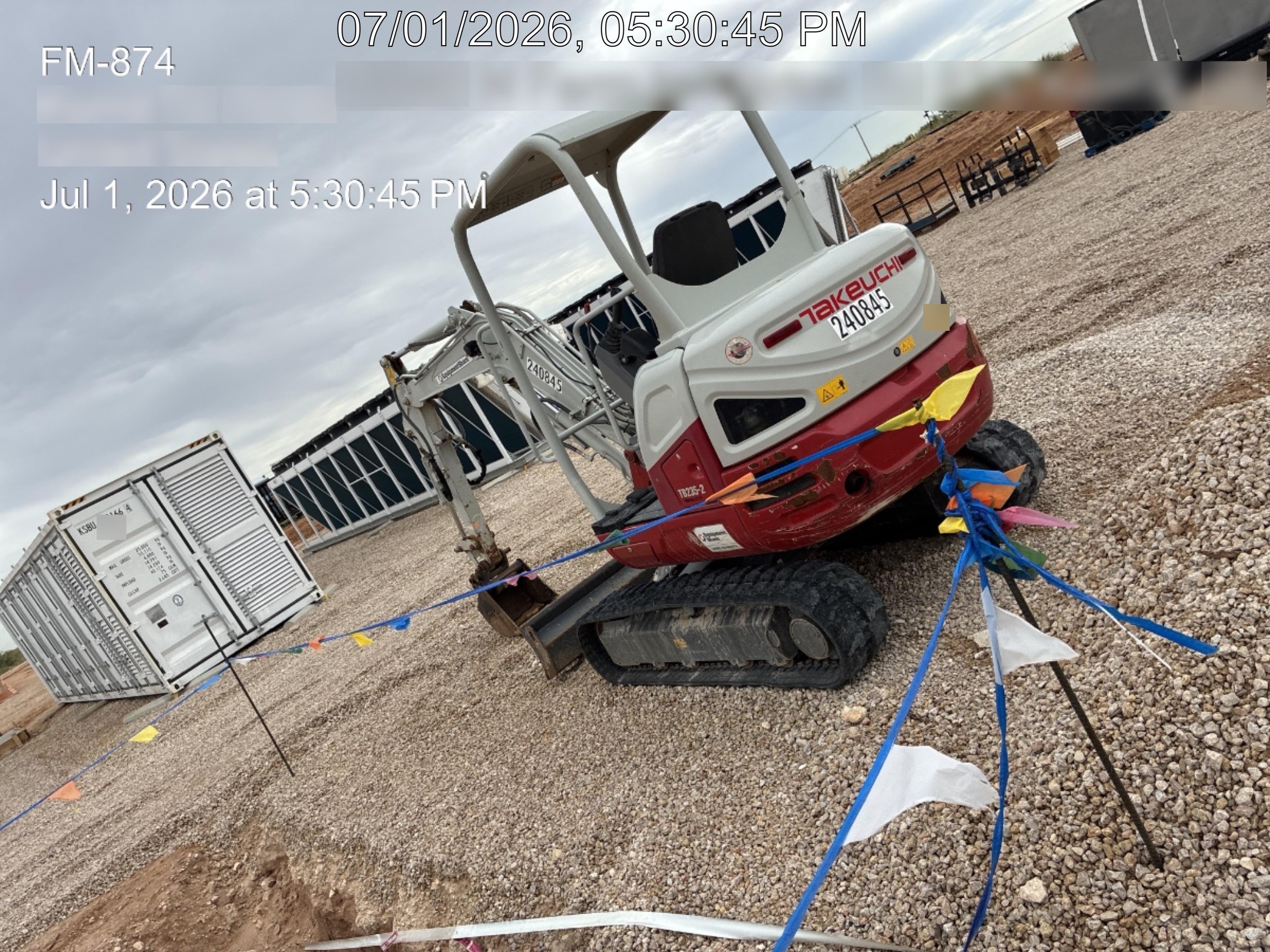 2022 TAKEUCHI TB235-2R