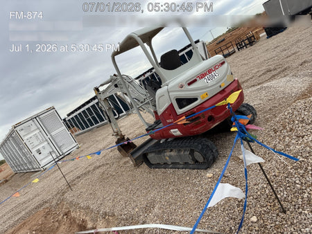 2022 TAKEUCHI TB235-2R