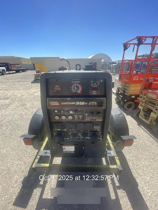 2018 Lincoln Electric Vantage 322 Welder Ready-Pak 3, Two wheel trailer, Fender and Light kit, Cable Rack
