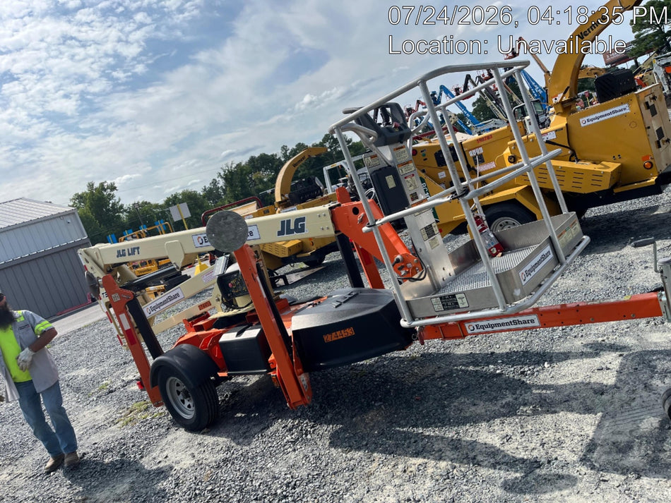 2022 JLG T350