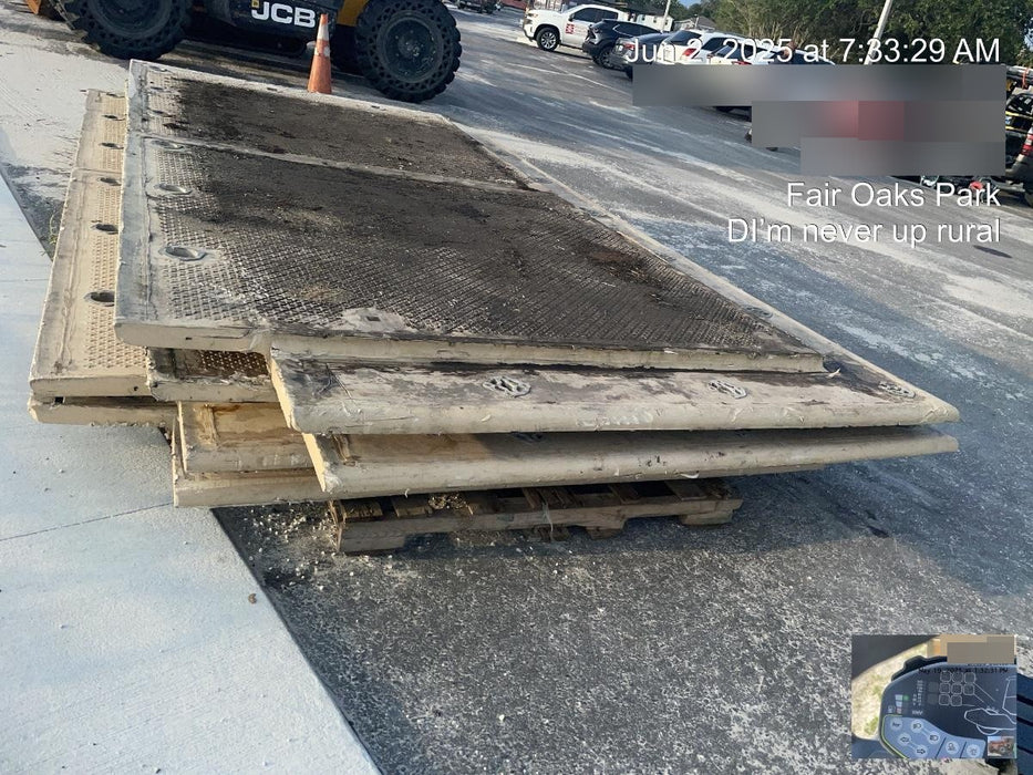 2020 MEGADECK 103635 Mat