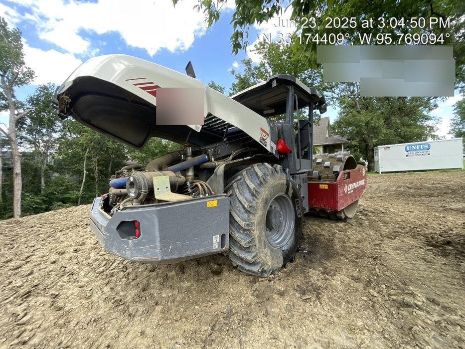 2022 DYNAPAC CA2500PD