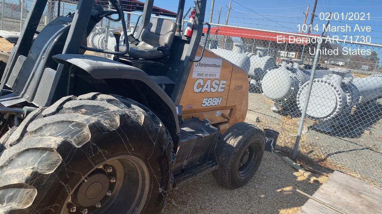 2018 CASE 588H