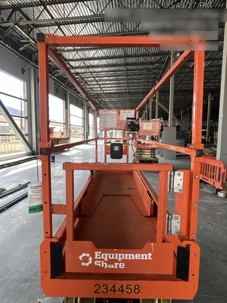 2022 JLG ES2632