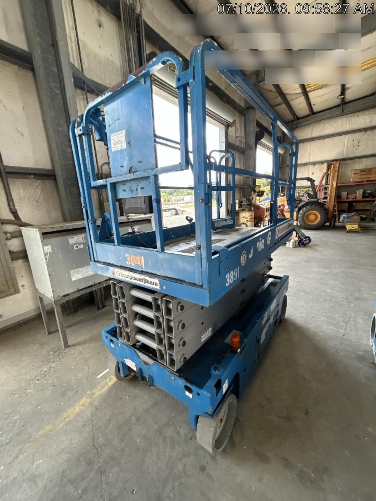 2017 GENIE GS-3246