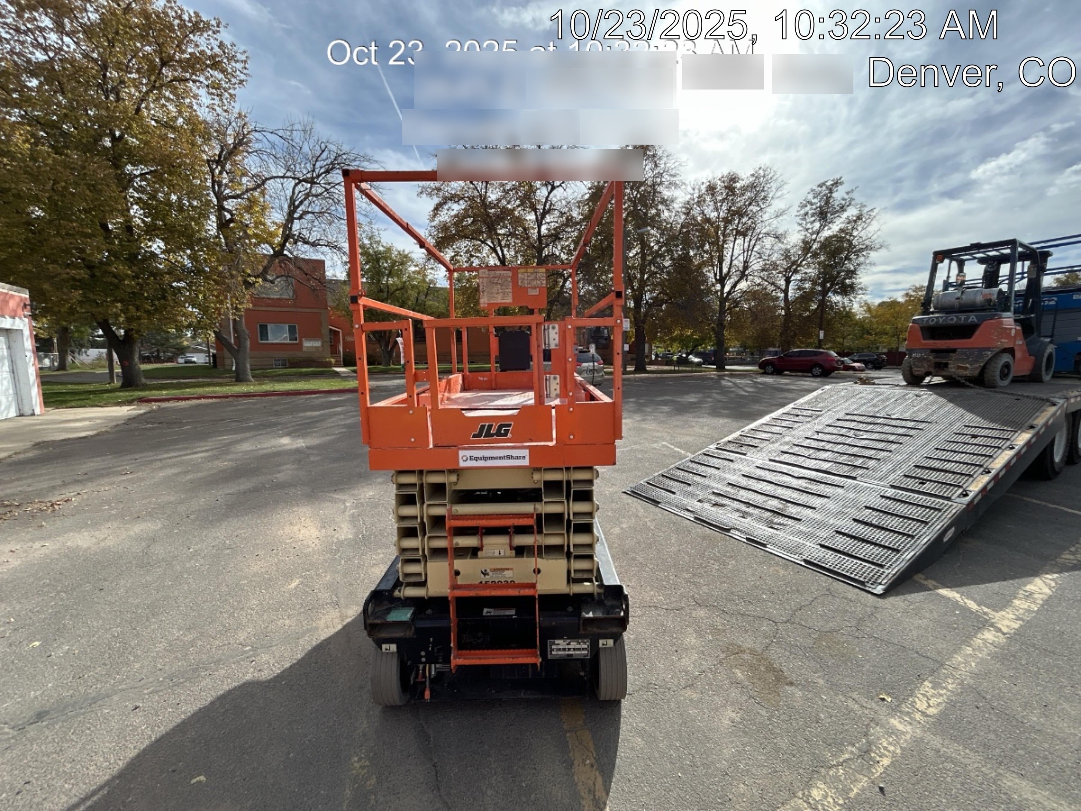 2021 JLG R3246