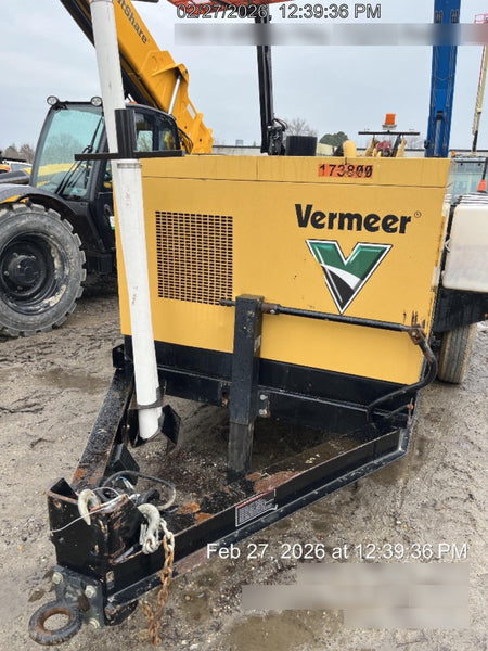 2021 Vac-Tron LP573XDT T4 Koehler Diesel Engine, 500 Gallon Debris Tank, x2 100 Gallon Water Tanks
