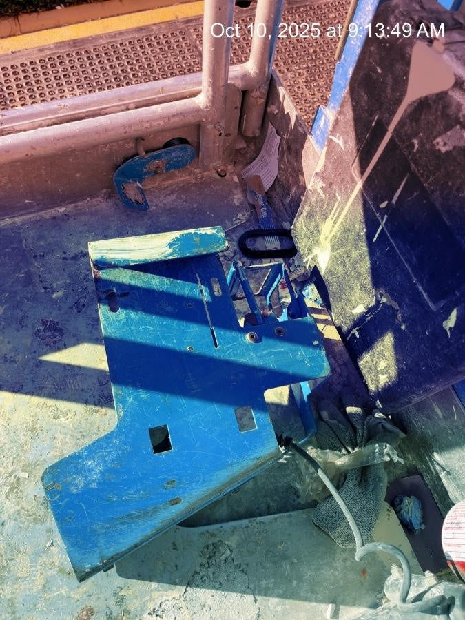 2020 GENIE GR-20