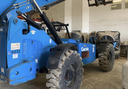 2017 Genie GTH-1056 Genie GTH1056, Solid Tires, 60" carriage, Light Kit, Open ROPS