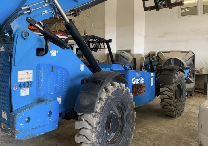 2017 Genie GTH-1056 Genie GTH1056, Solid Tires, 60" carriage, Light Kit, Open ROPS