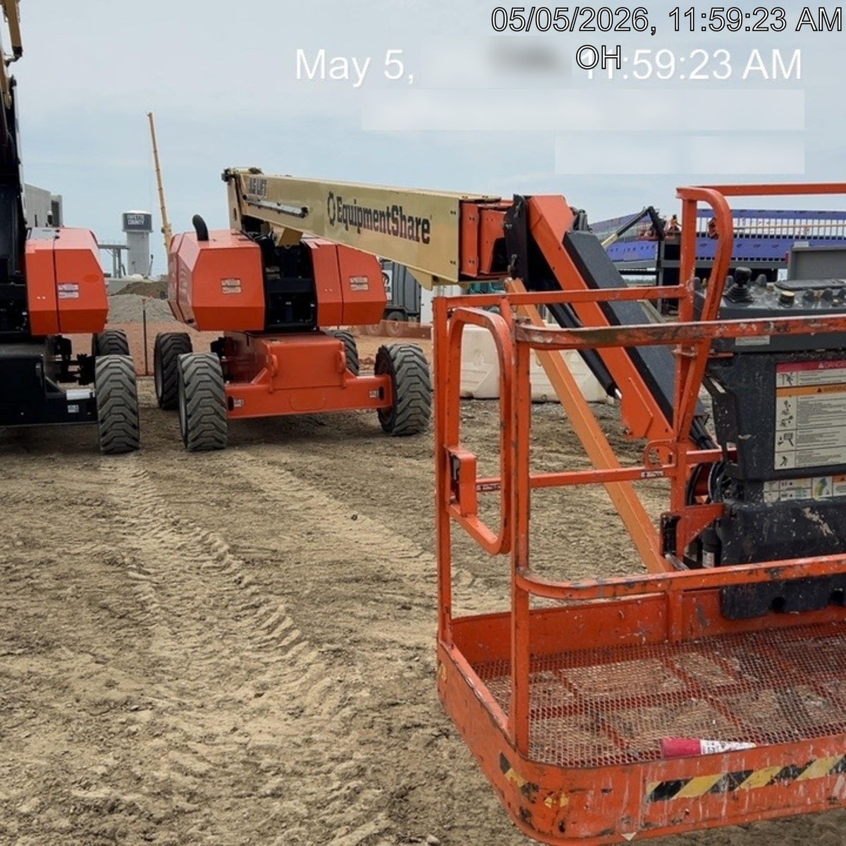 2022 JLG 860SJ