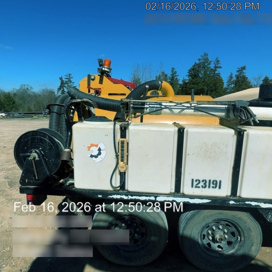 2021 VAC-TRON LP573XDT