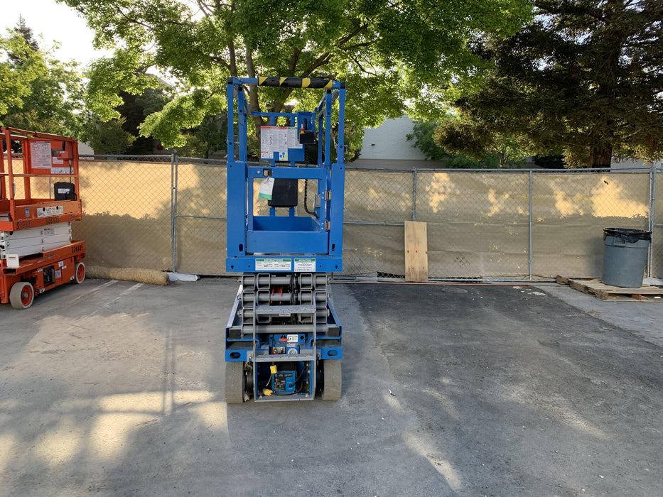 2020 Genie GS-1930 Solid Non Marking Tires, Beacon, Folding rails with half height swing gate, 800W Inverter