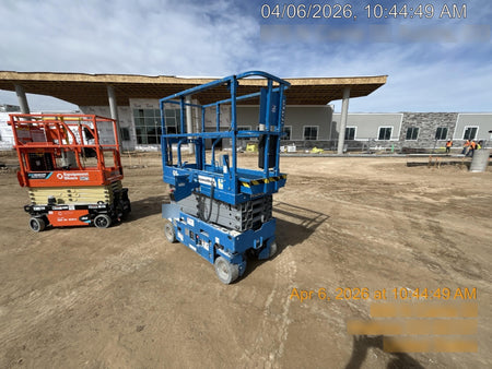 2023 GENIE GS-3232