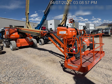 2019 JLG 660SJ