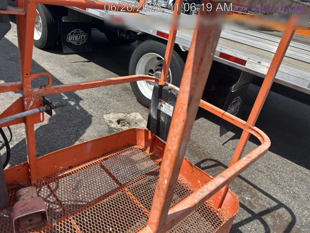 2007 JLG 860SJ