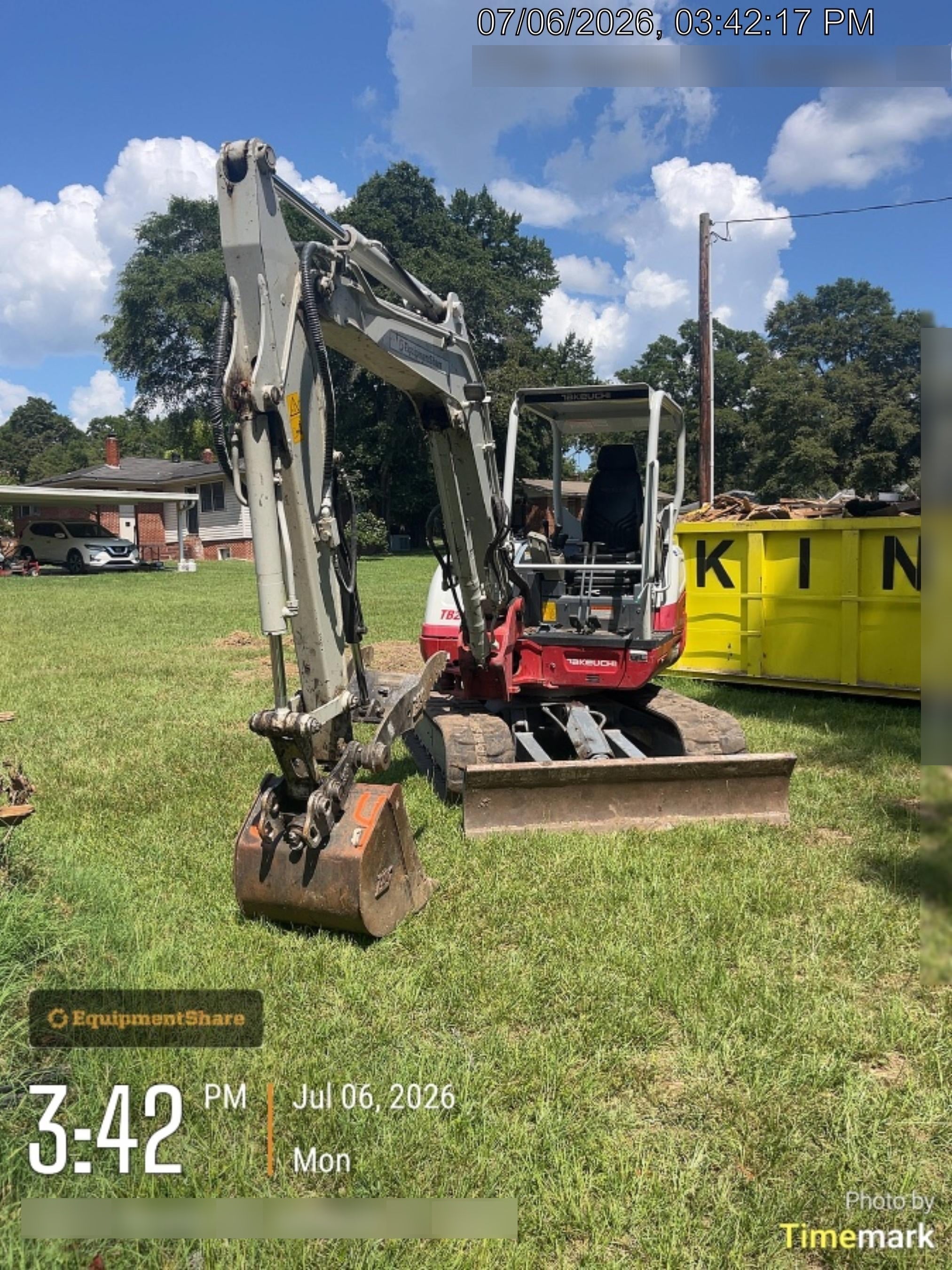 2023 TAKEUCHI TB250-2R