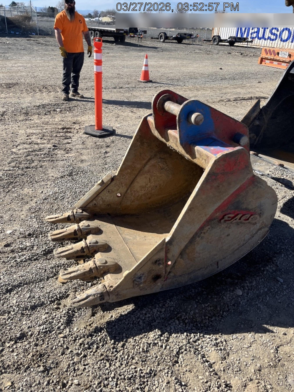 2022 ESCO 36" Bucket, Track Excavator 25,000 - 35,000 lbs, Esco