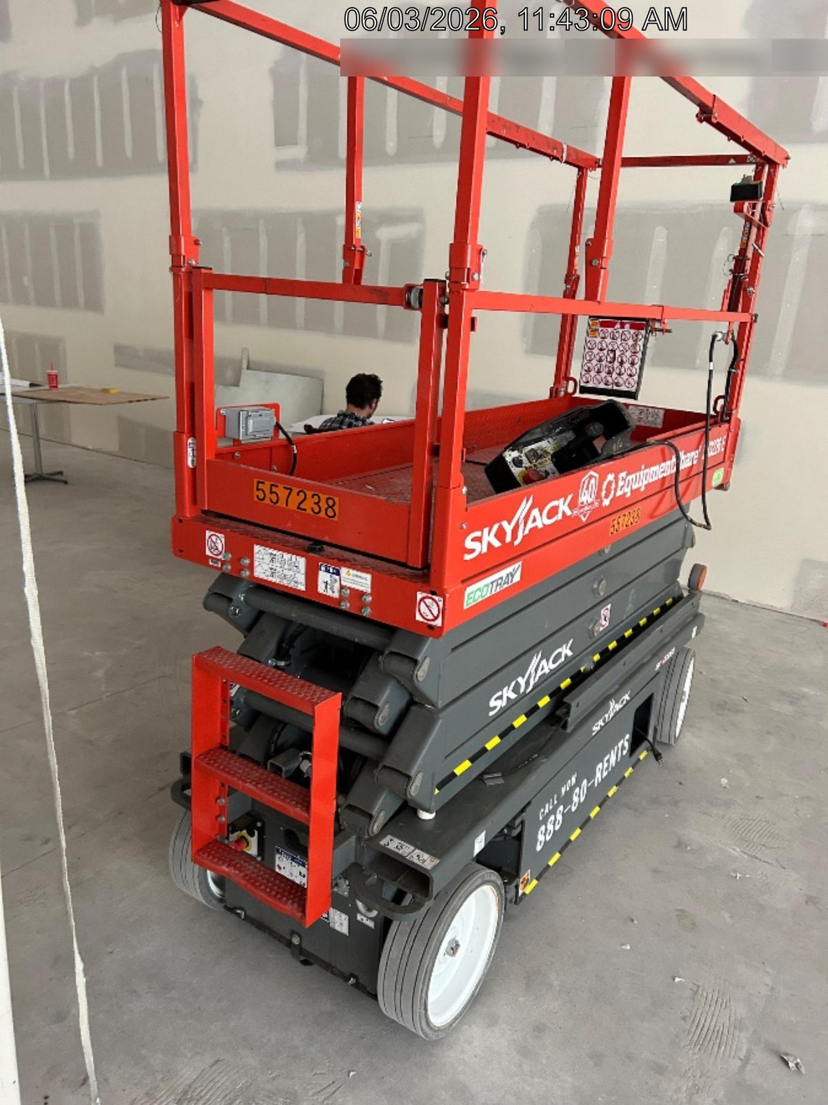 2025 SKYJACK SJ3226