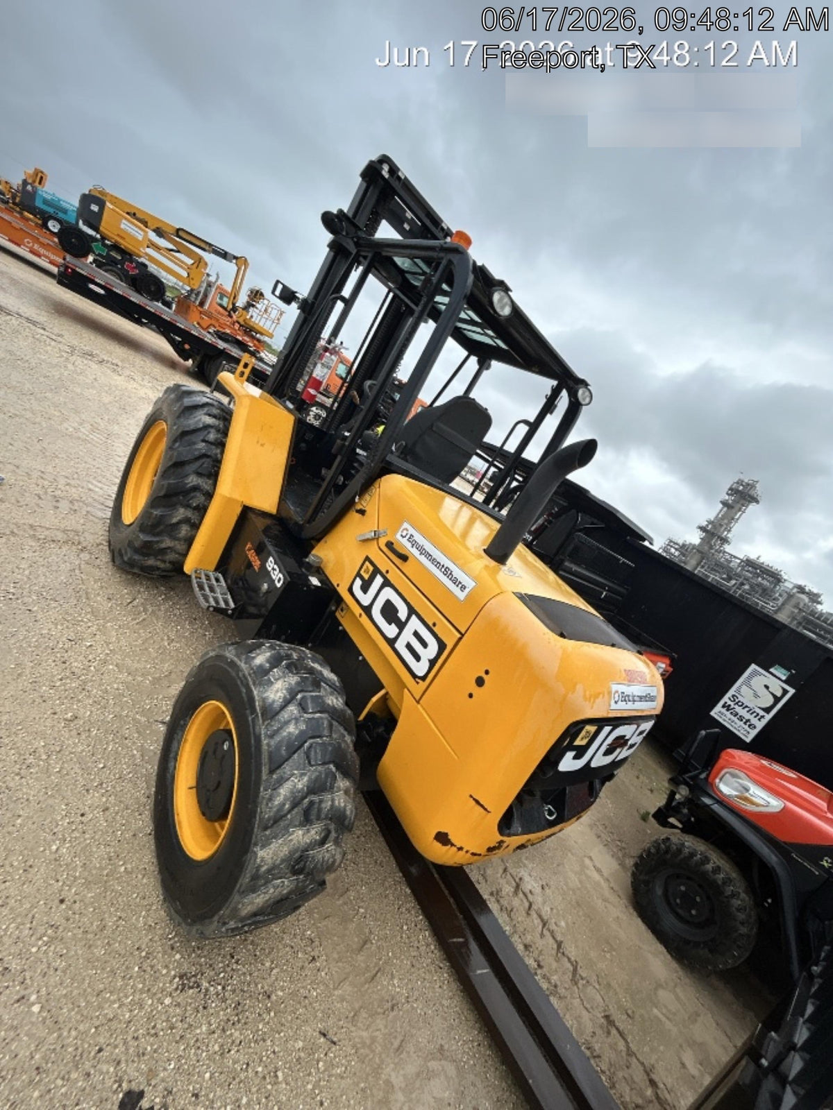 2023 JCB 930-4