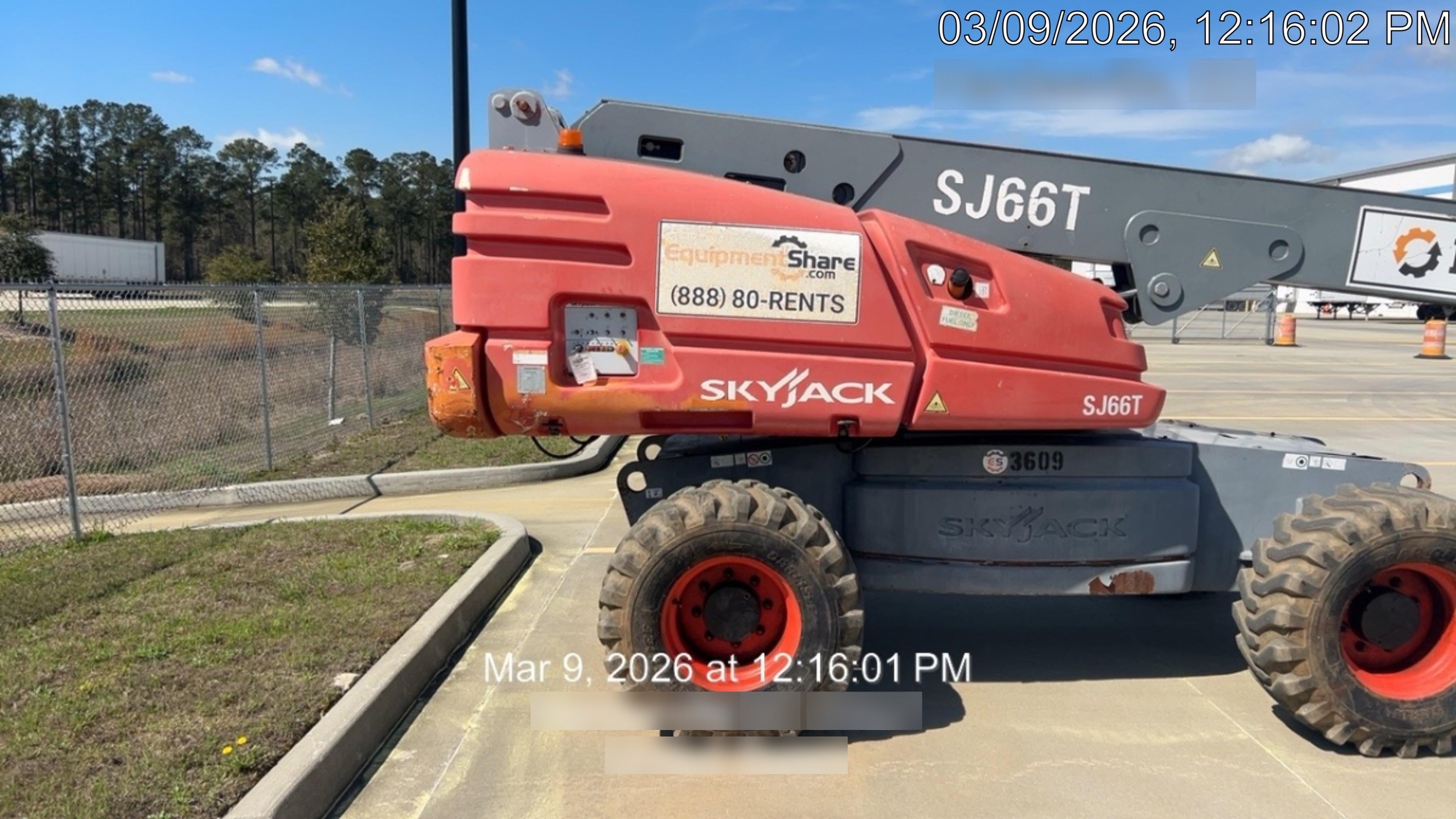 2017 SKYJACK SJ66T