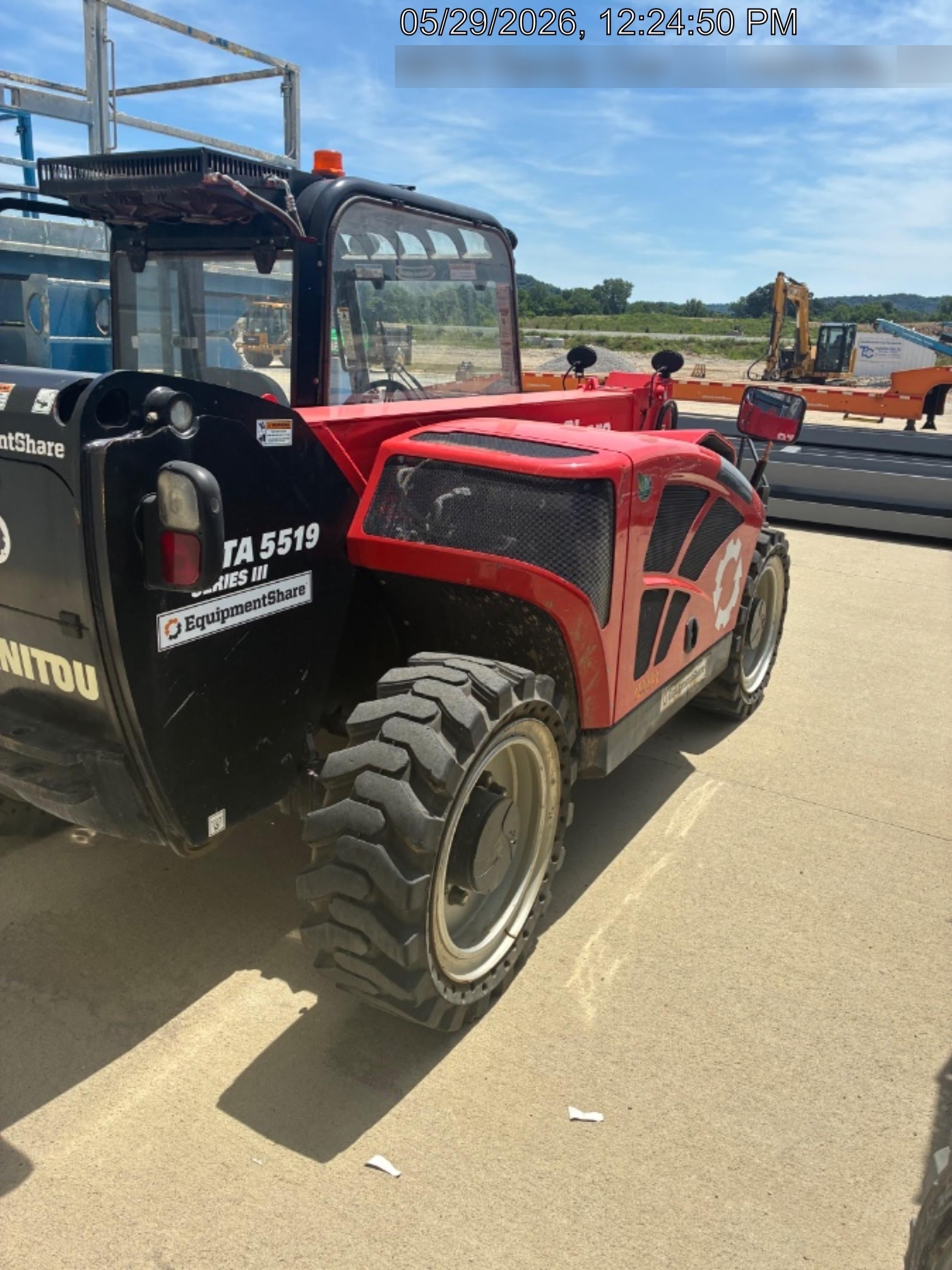 2022 MANITOU MTA5519