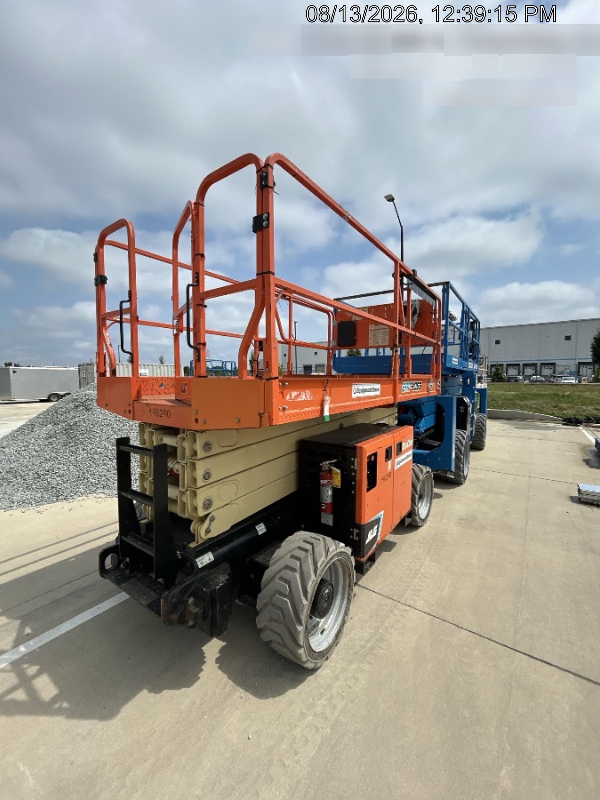 2021 JLG ERT4069