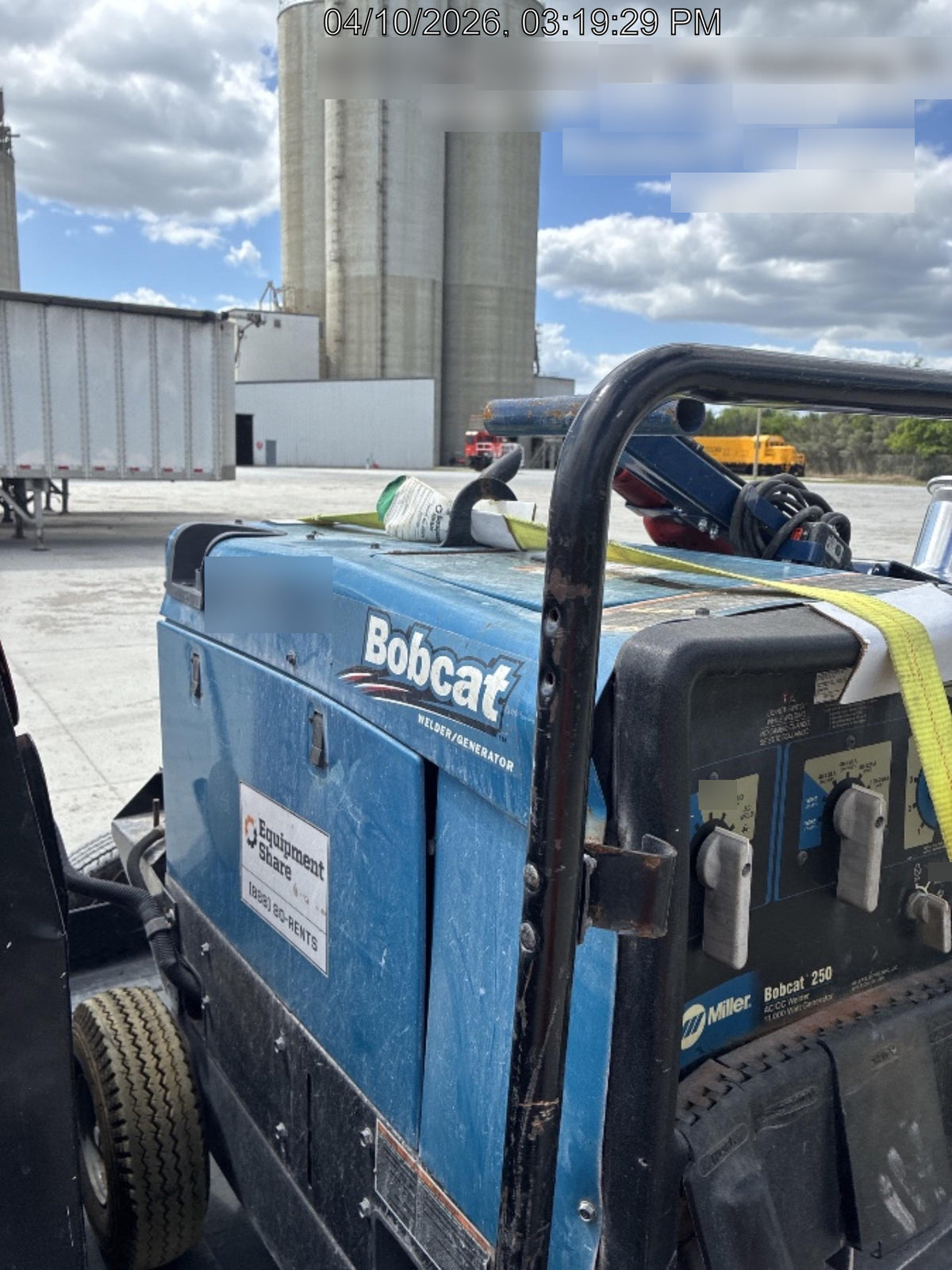 2019 Miller Electric BOBCAT 250 951600 PKG-250 amp Propane Welder, Standard w/Running Gear, Bracket, Hose"250 amp Propane Welder, Standard w/Running Gear, Bracket, Hose