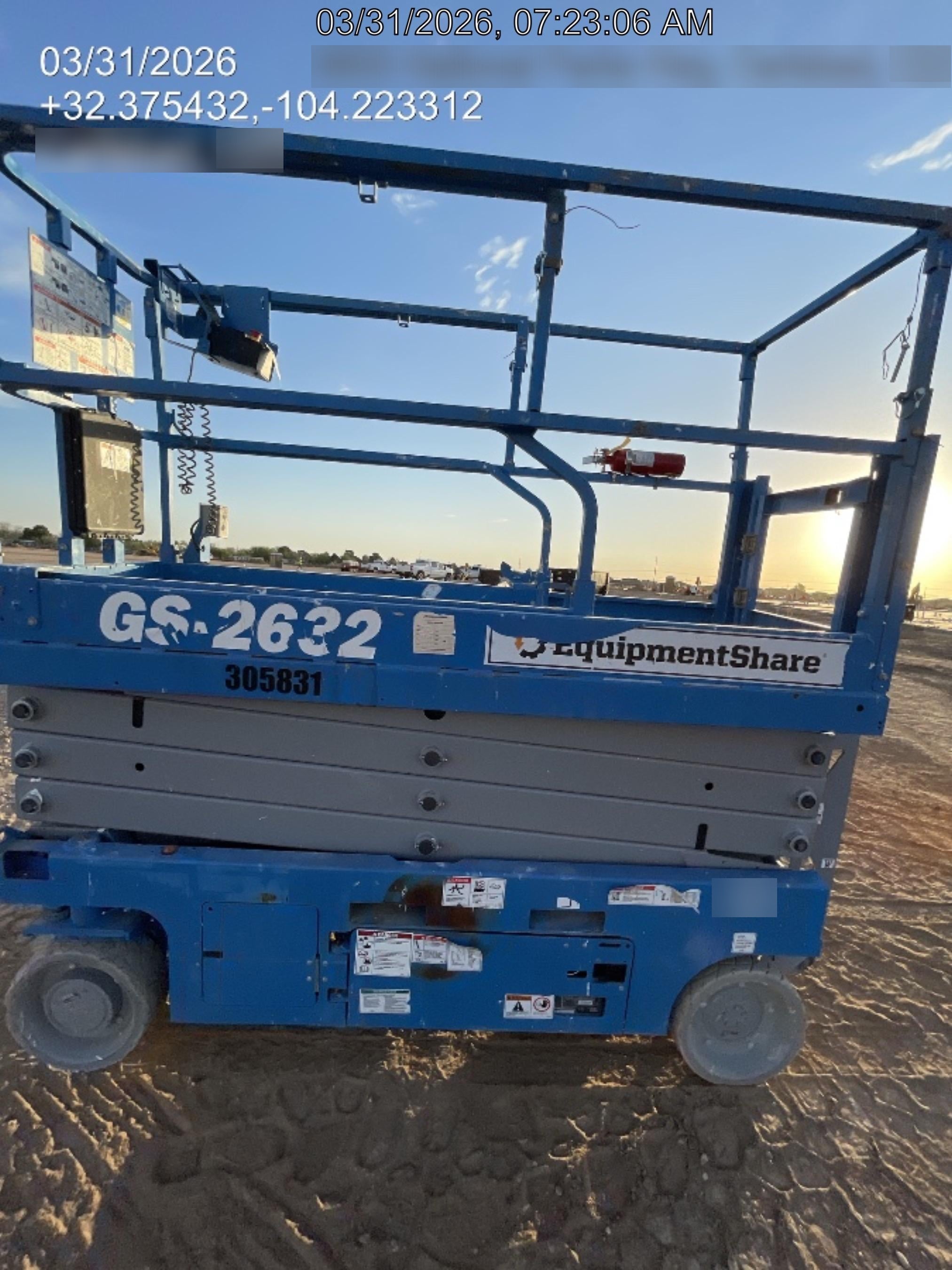 2023 GENIE GS-2632