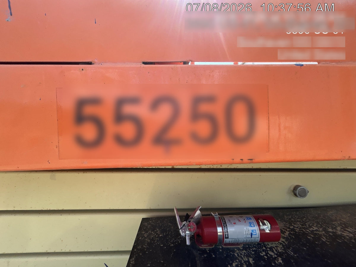 2020 JLG 430LRT