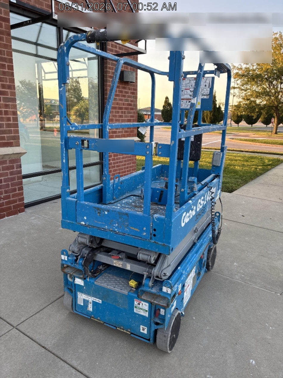 2023 GENIE GS-1432
