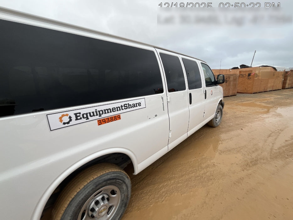 2023 CHEVROLET Express Van - Rental