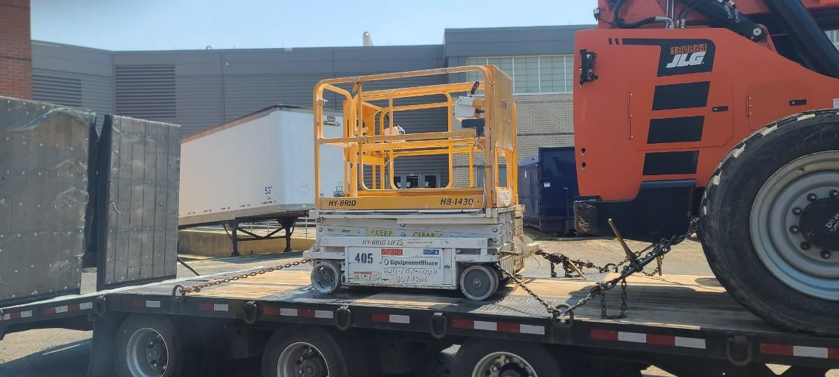 Custom Equipment HB-1430 <ul>
 <li>Hy-Brid Scissor Lift</li>
  <li>Platform capacity up to 670 lbs.</li>
  <li>Working height up to 20 ft</li>
  <li>Weighs under 1,700 lbs.</li>
  <li>Non-marking wheels </li>
</ul>