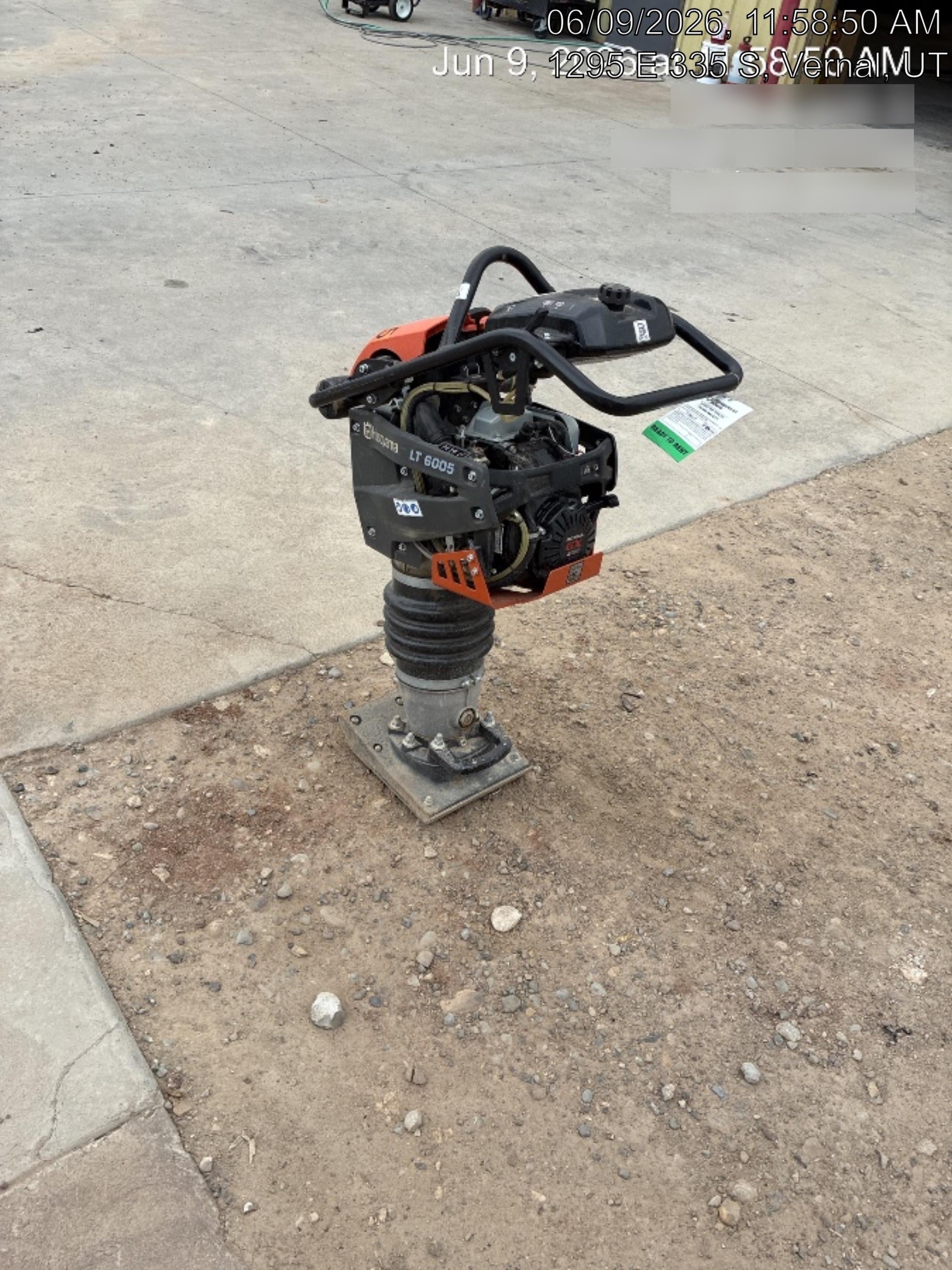 2025 HUSQVARNA LT6005