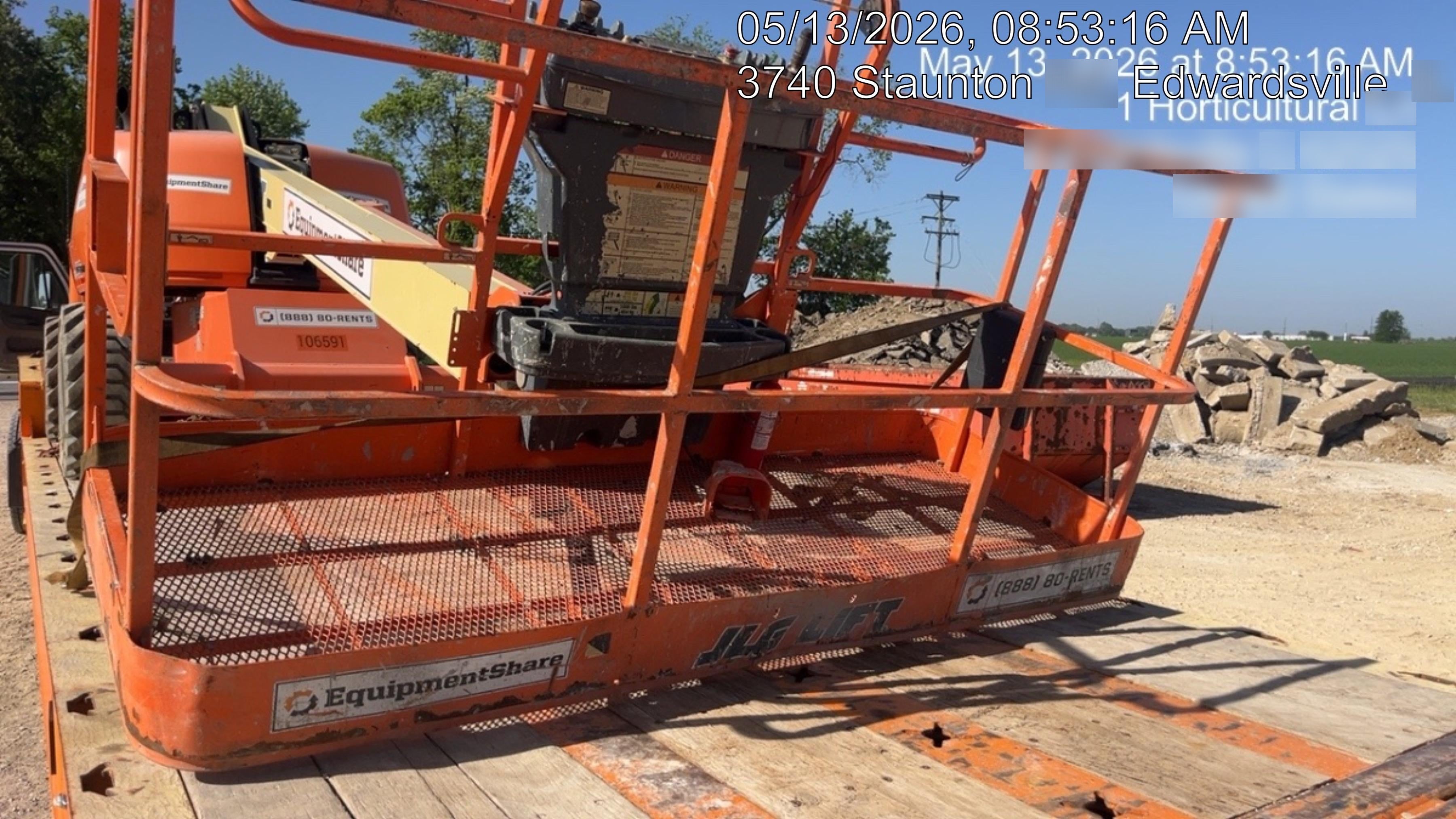 2020 JLG 400S