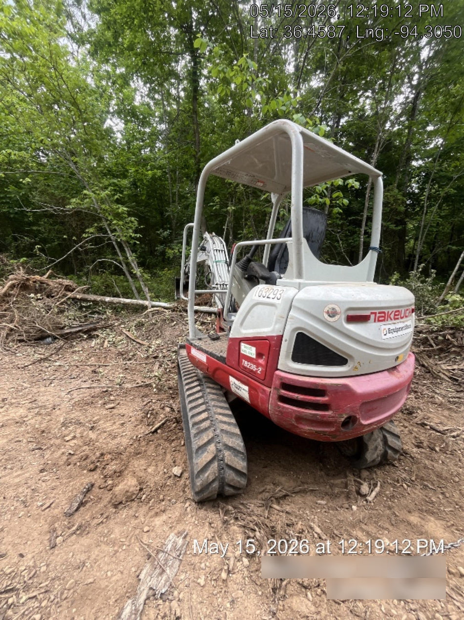 2021 TAKEUCHI TB235-2R