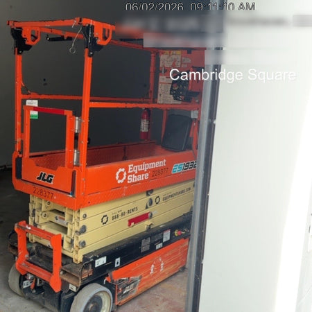 2022 JLG ES1932