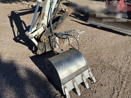 2023 TAKEUCHI TB250-2CR