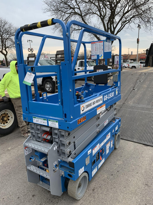 2020 Genie GS-1930 Solid Non Marking Tires, Beacon, Folding rails with half height swing gate