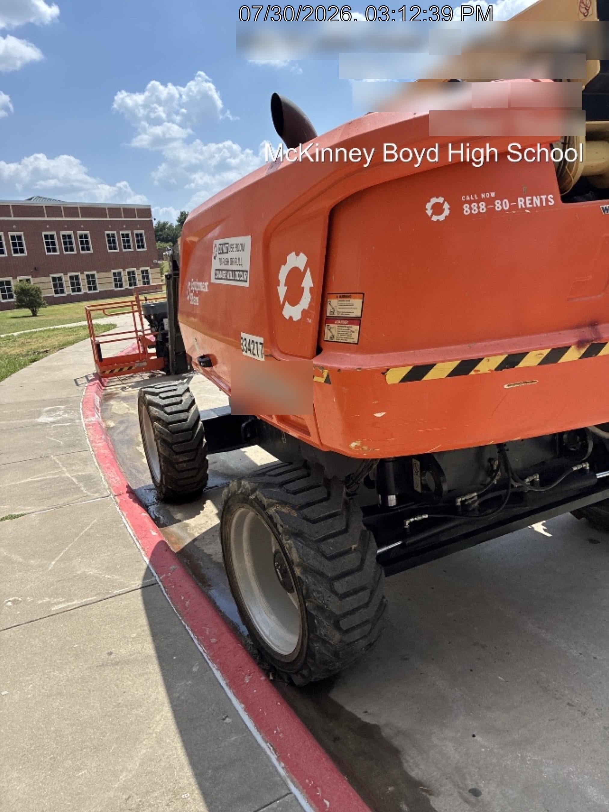 2023 JLG 660SJ