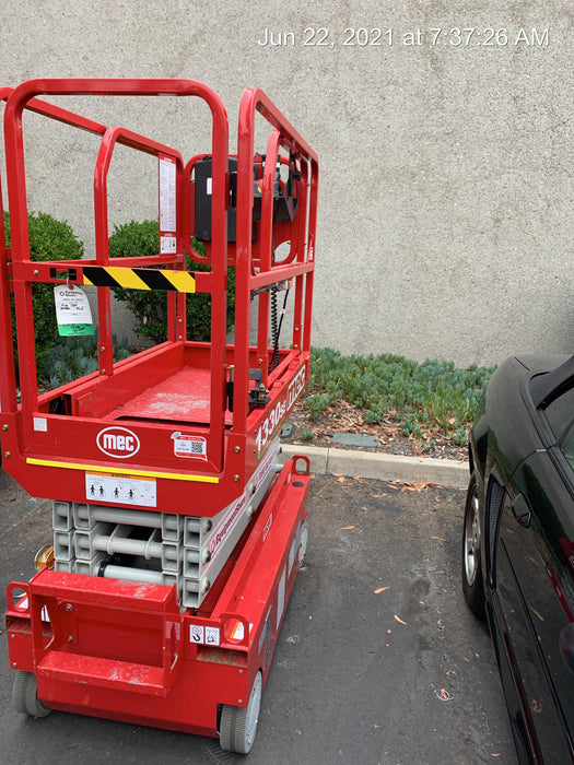 2020 MEC 1330SE Solid NM Tires, Steel Swing out Doors, LCS, Beacon, 900W Inverter