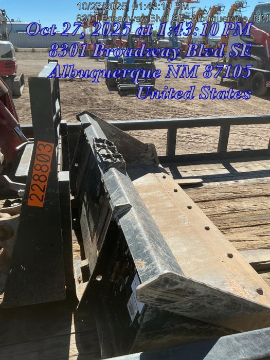 2022 ARROW MATERIAL HANDLING 72" Pallet Forks - Arrow